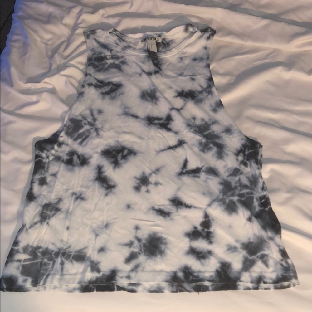 Athletic tank top